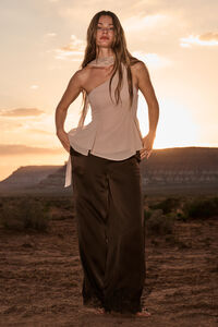 Monroe Asymmetrical Top Detail 2 - Altar'd State