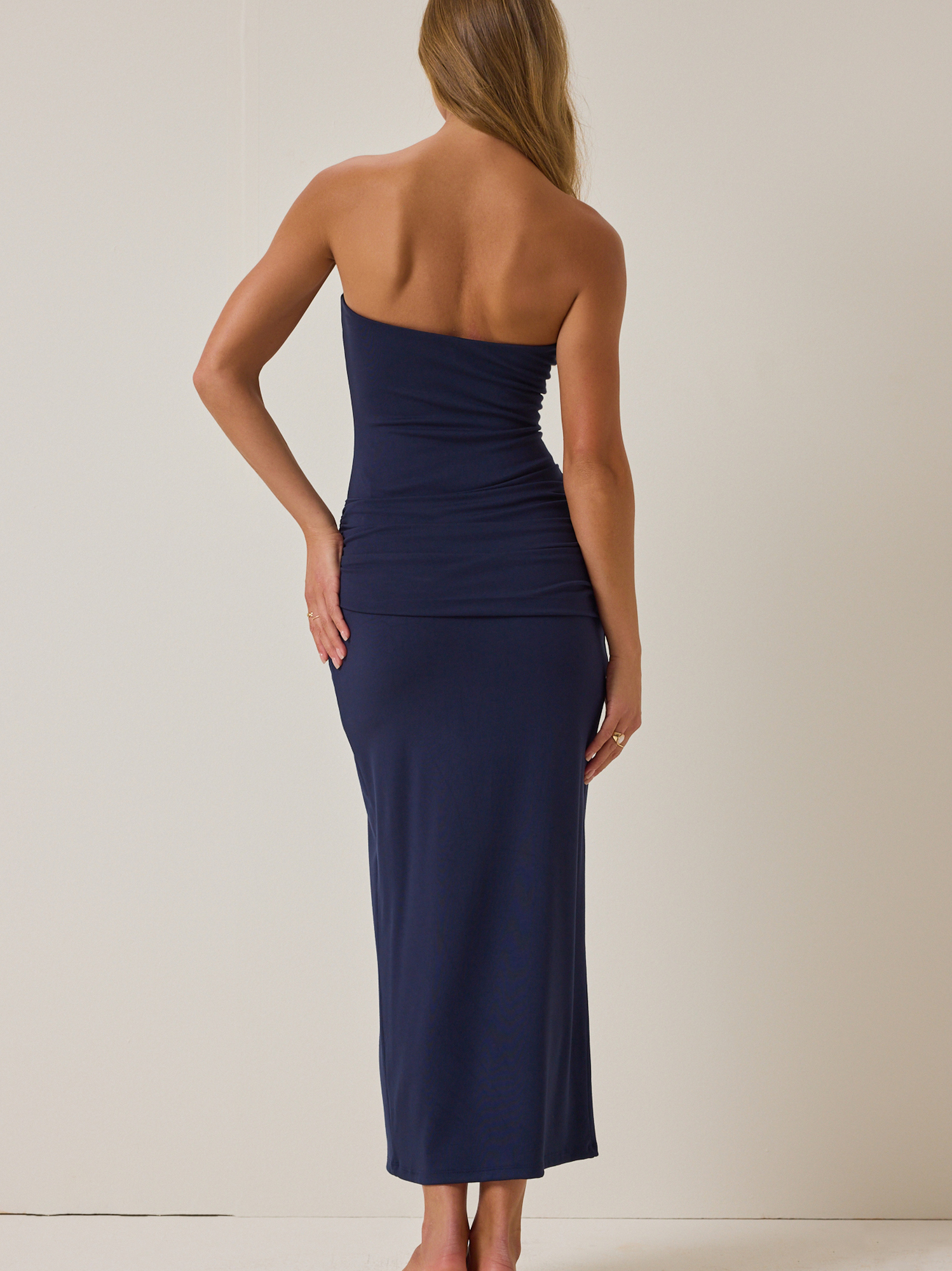 borders balcony 36 WEEKEND MAXI DRESS 紺 Joselyn Maxi Dress in Navy | Altar'd State
