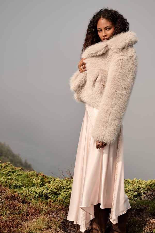 Kaila Faux Fur Jacket Detail 4 - Altar'd State