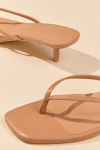 Billini Bryony Kitten Heel Detail 2 - Altar'd State