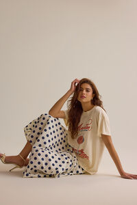 Manhattan Muse Oversized Tee Detail 3 - Altar'd State