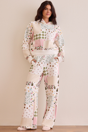 Christmas Quilted Patchwork Hoodie - Altar'd State - 