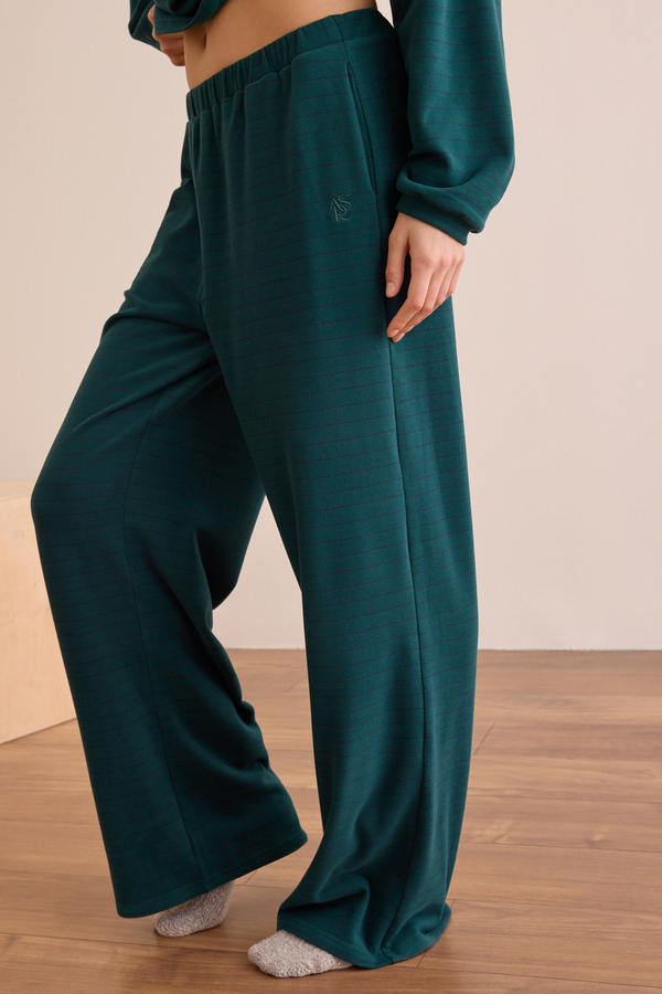 Stripe Society Pant Detail 3 - Altar'd State