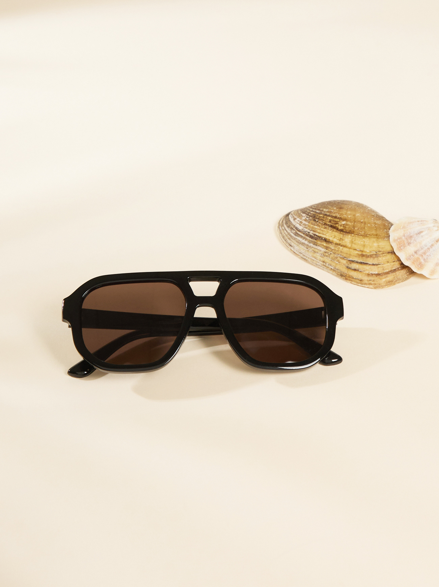 Summer Shade Sunglasses in Black | AS Revival