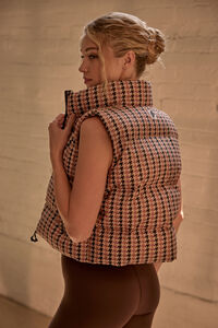 Houndstooth Scout Puff Vest Detail 4 - Altar'd State
