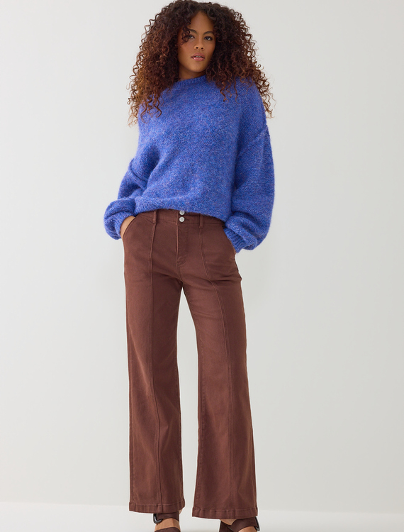 Jessie Double Button Trouser Jean Detail 3 - Altar'd State