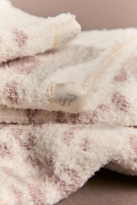 Leopard Print Fuzzy Socks Detail 3 - Altar'd State