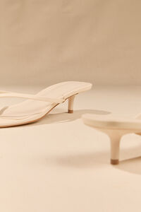 Billini Bryony Kitten Heel Detail 3 - Altar'd State