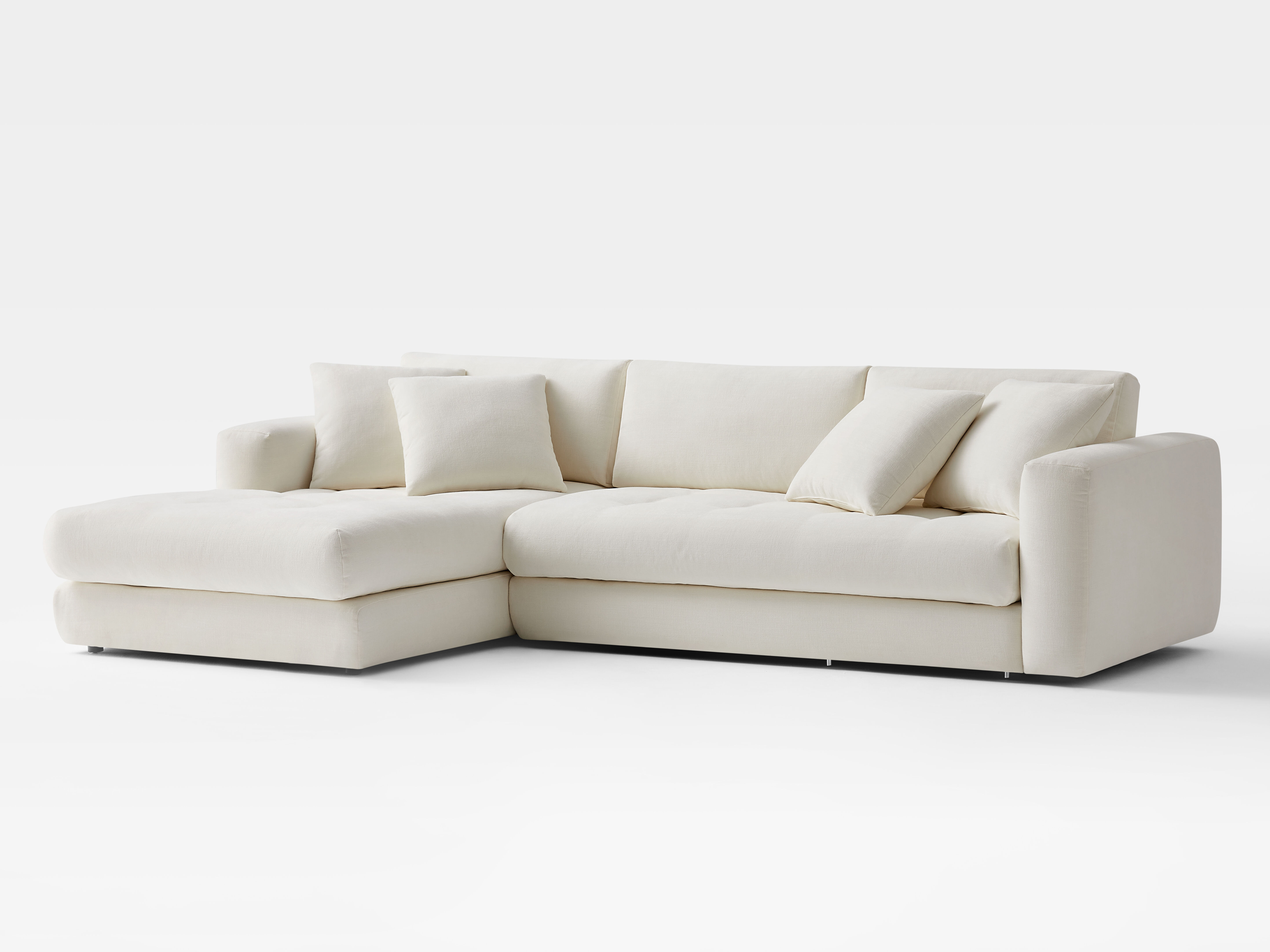 Harlow Sectional Sofa Detail 4 - Altar'd State