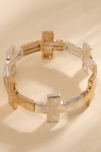 Hammered Cross Stretch Bracelet Detail 2 - Altar'd State