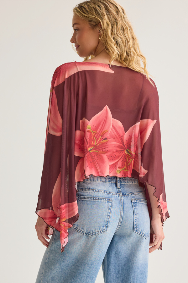 Brielle Floral Poncho Detail 4 - Altar'd State