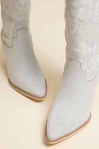 Amaya Western Boots Detail 2 - Altar'd State