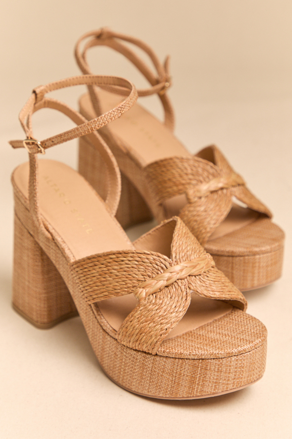 Loretta Raffia H-Band Platform Heel - Altar'd State