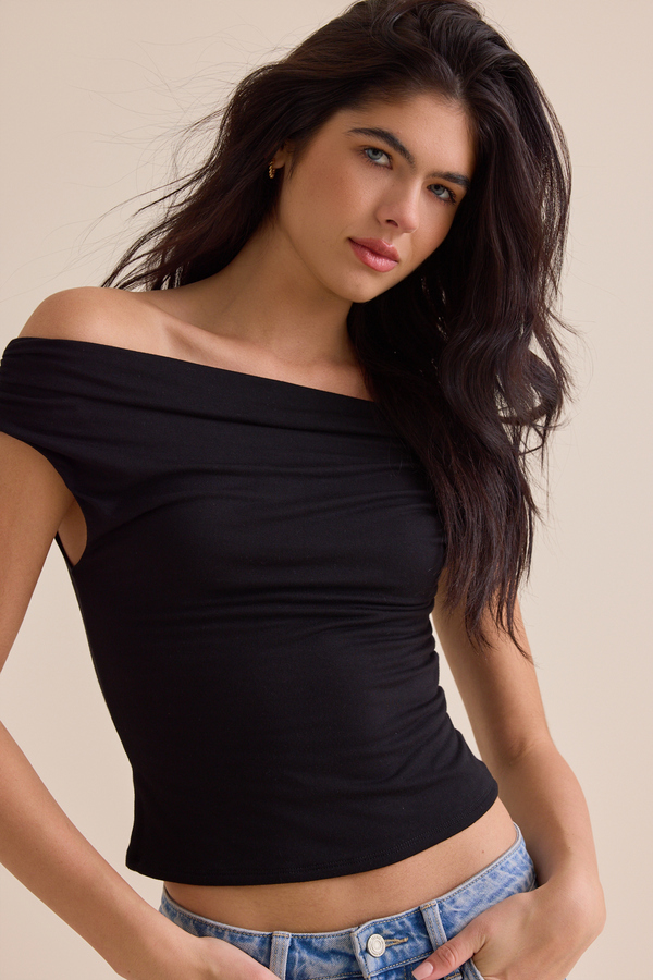 Amayah Asymmetrical Top Detail 3 - Altar'd State