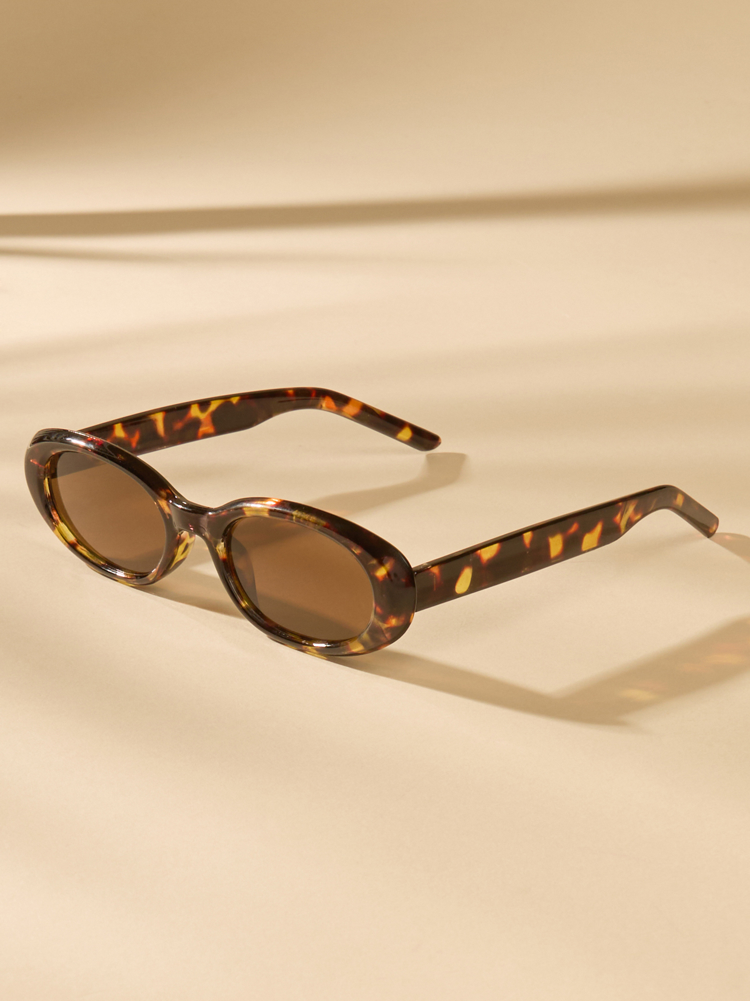 NWOT MCM Women’s Oval Sunglasses Tortoise Shell Brown Gold Hardware with Case Oval tortoiseshell-effect sunglasses · Brown · Sunglasses  main image 4