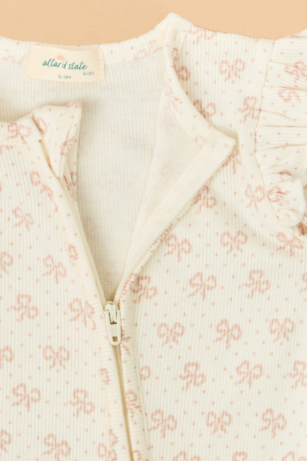 Vintage Mini Bows Ruffle Footie Detail 3 - Altar'd State