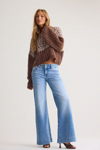 Asia Double Button Jeans Detail 3 - Altar'd State