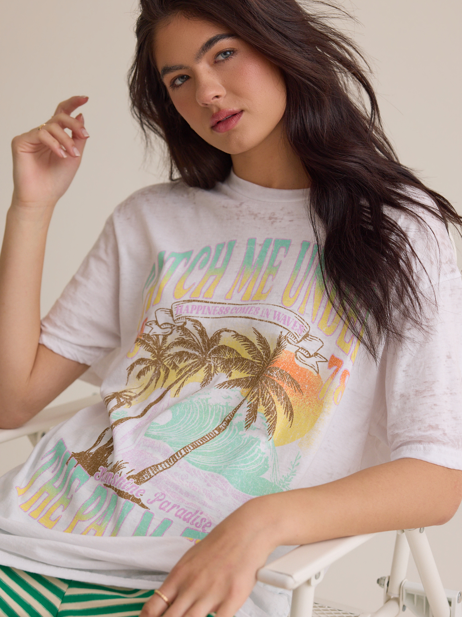 Catch Me Under the Palm Tree Tee in White | Altar