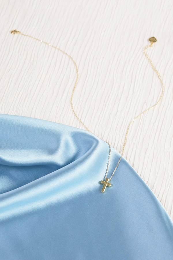 The Water Proof Collection Cross Chain Necklace Detail 2 - Altar'd State