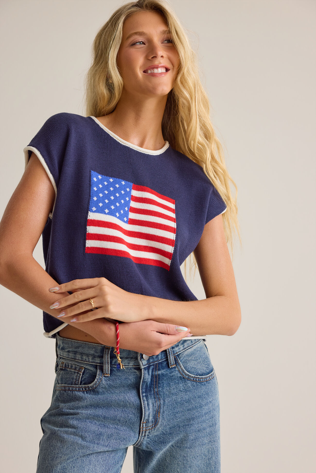 Isabelle Patriotic Pull Over