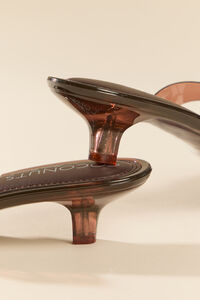 Matisse Margo Jelly Kitten Heel Detail 4 - Altar'd State
