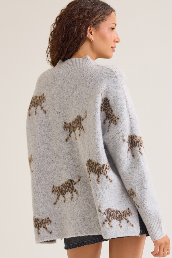 Kerri Cheetah Pullover Tunic Sweater Detail 5 - Altar'd State