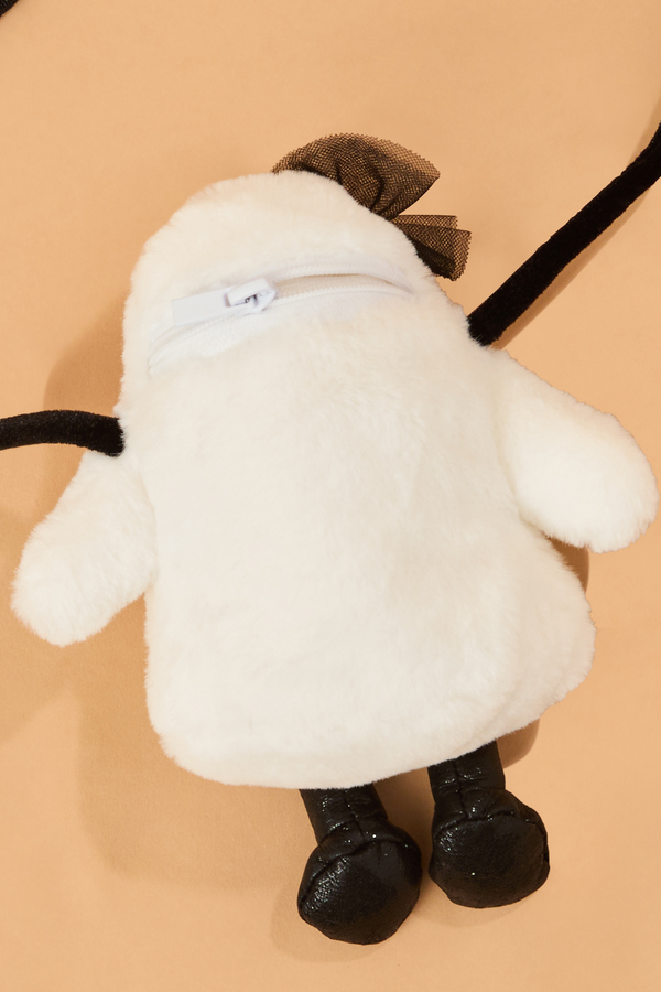 Little Ghost Plushie Purse Detail 5 - Altar'd State