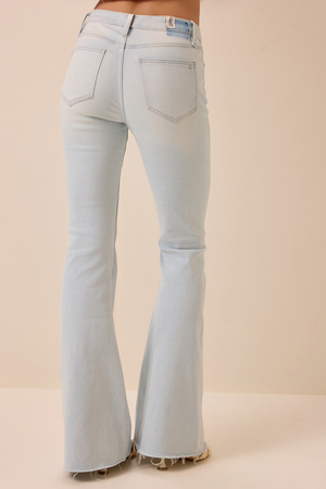 Henlie Flare Jeans - Altar'd State - 