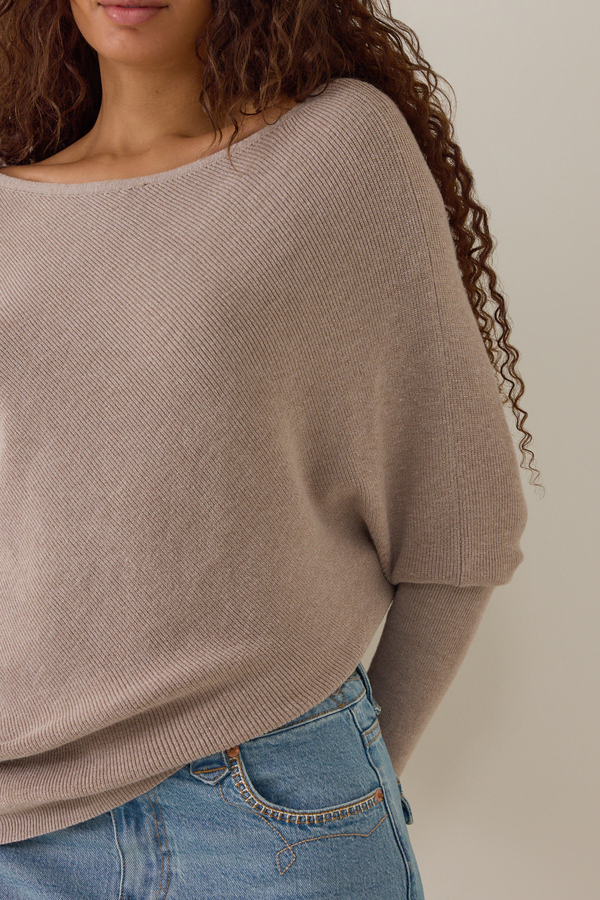 Athalia Asymmetrical Hem Boatneck Sweater Detail 3 - Altar'd State