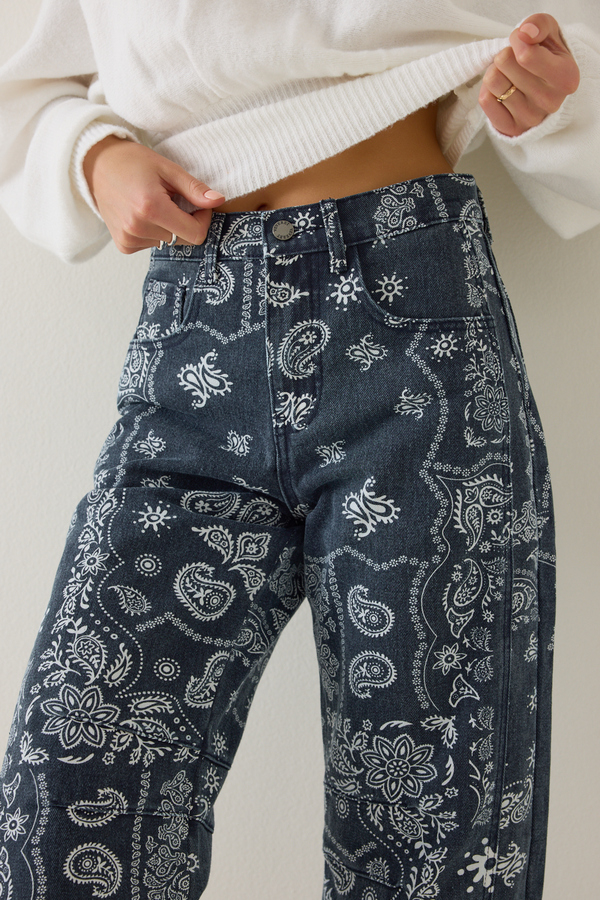 Kerstin High Rise Bandana Barrel Pants Detail 2 - Altar'd State