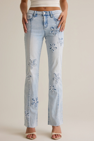Bea Flower Patchwork Jeans - Altar'd State - 