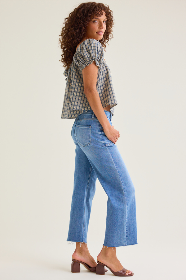 Kendra Mid-Rise Cropped Jeans Detail 3 - Altar'd State