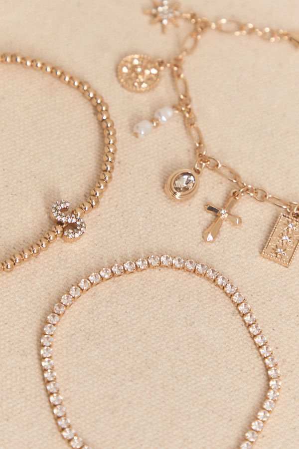 S Charm Bracelet Set Detail 2 - Altar'd State