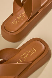 Matisse Malle Chunky Flip Flop Detail 3 - Altar'd State