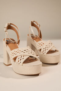 DV Whisora Rattan Crossover Wedge Detail 2 - Altar'd State