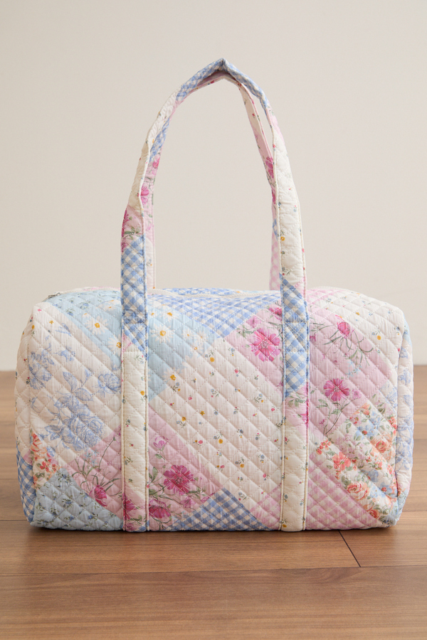 Everly Quilted Duffel Bag Detail 3 - Altar'd State