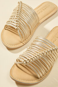 Matisse Baxter Knotted Sandal Detail 2 - Altar'd State