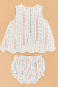 Tulip Stripe Scallop Back Bubble Detail 3 - Altar'd State