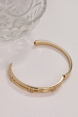 Criss-Cross Bangle Bracelet - Altar'd State
