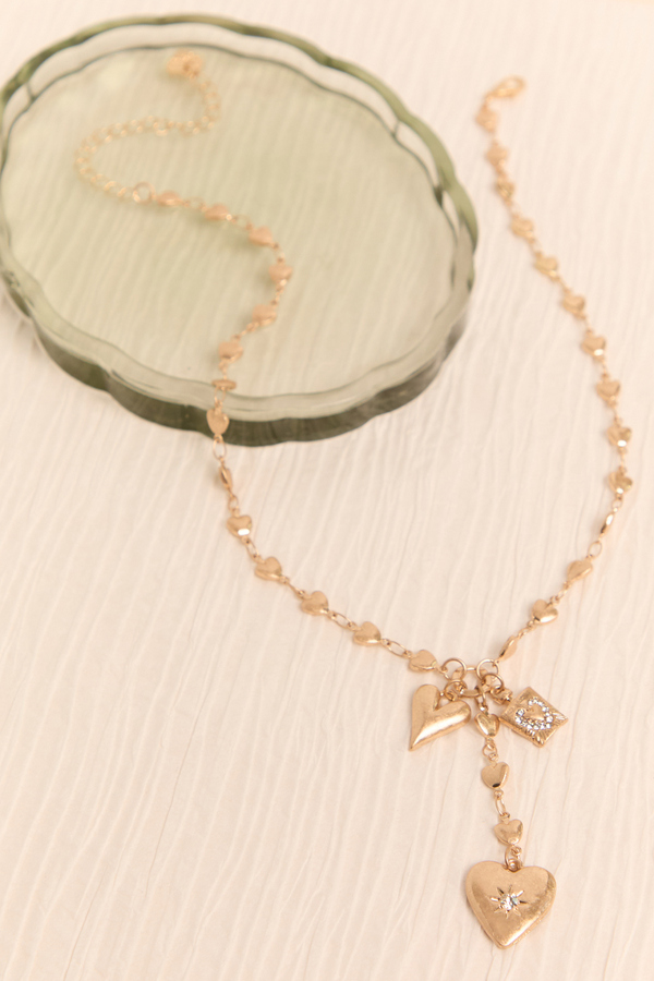 Heart Charm Y Necklace Detail 2 - Altar'd State