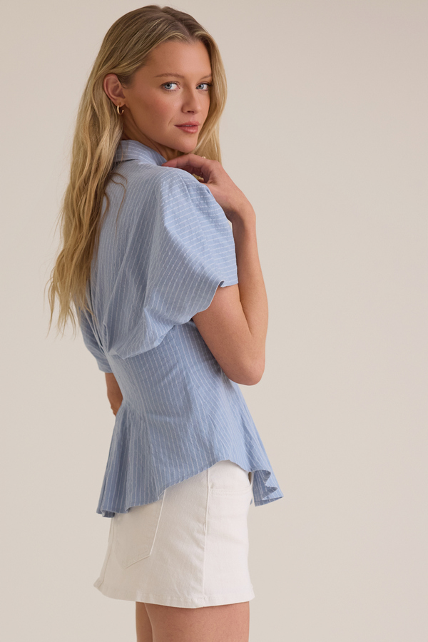 Kylan Button Up Top Detail 3 - Altar'd State
