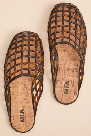 Darby Jelly Cage Mule Flat - Altar'd State