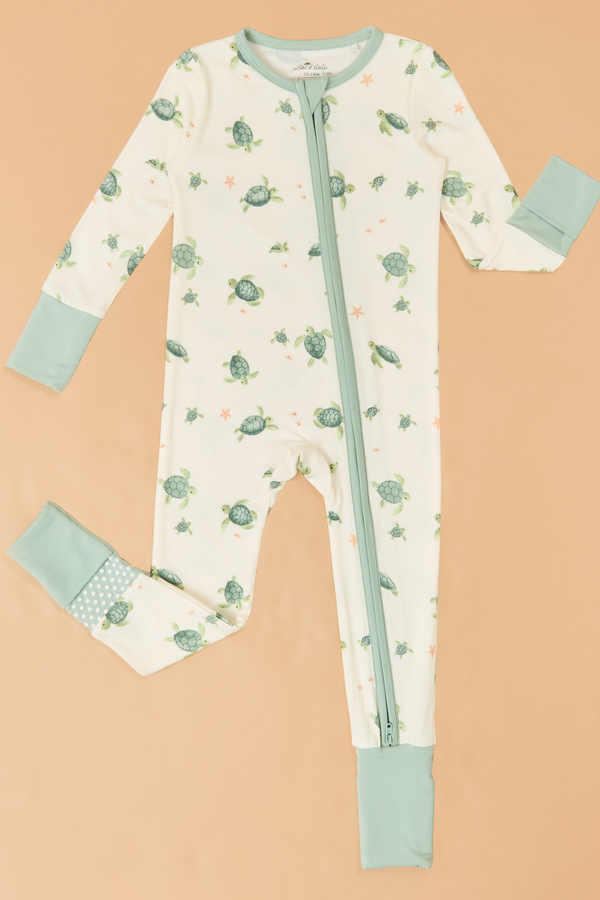 Sea Turtles Romper Detail 2 - Altar'd State