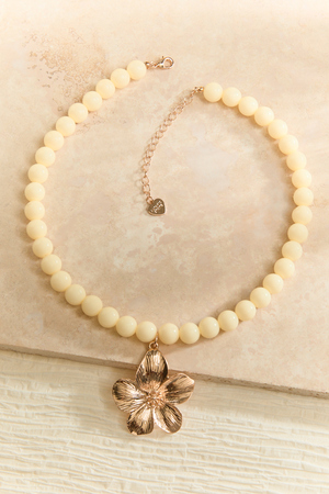 Butter Yellow Beaded Floral Necklace - Altar'd State - 