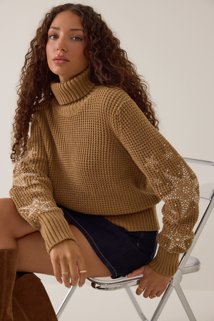 Sedona Star Sleeve Turtle Neck Sweater - Altar'd State - 