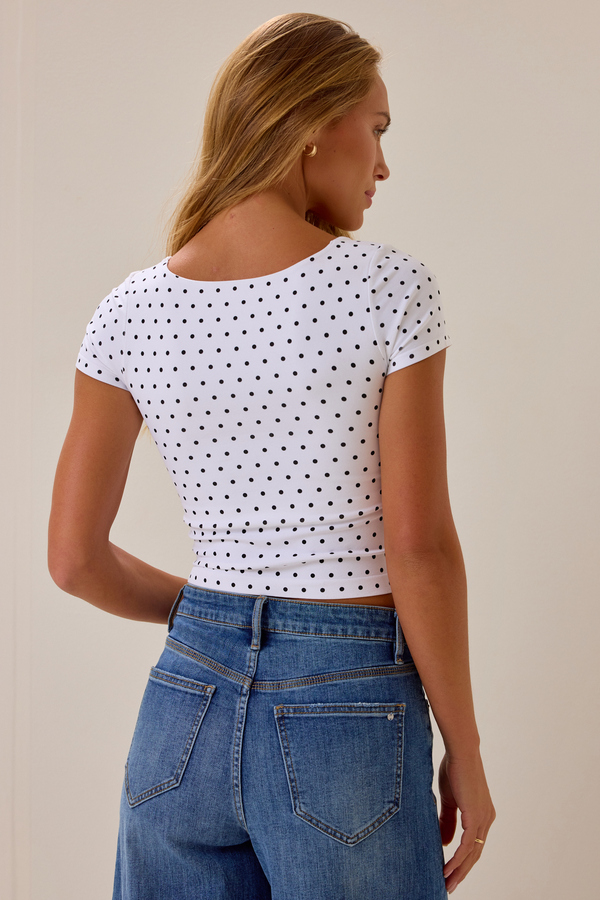 Aislynn Short Sleeve Cami Detail 5 - Altar'd State