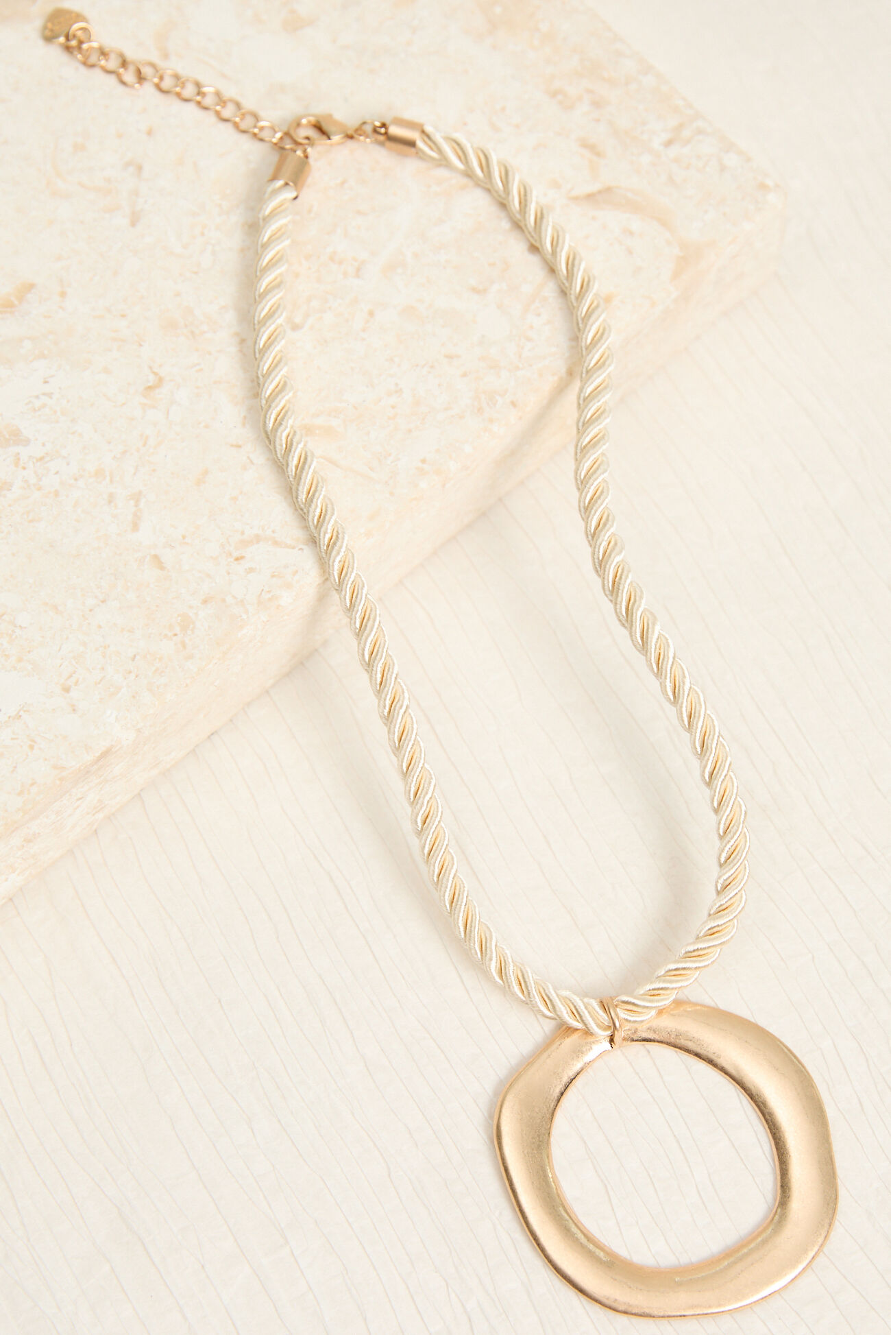 Alyson Circle Necklace
