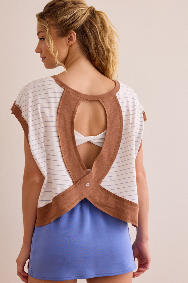 Sunny Day Open-Back Tee Detail 2 - Altar'd State