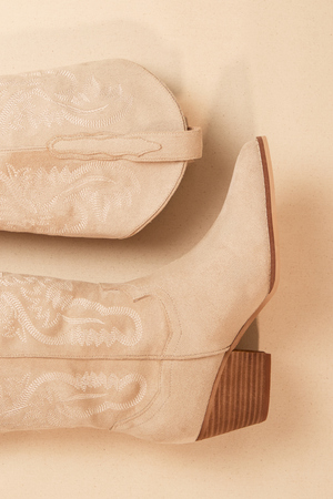 Amaya Western Boots - Altar'd State - 