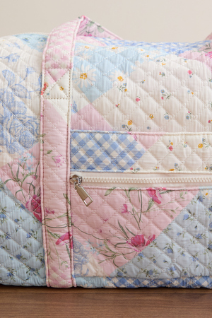 Everly Quilted Duffel Bag - Altar'd State - 